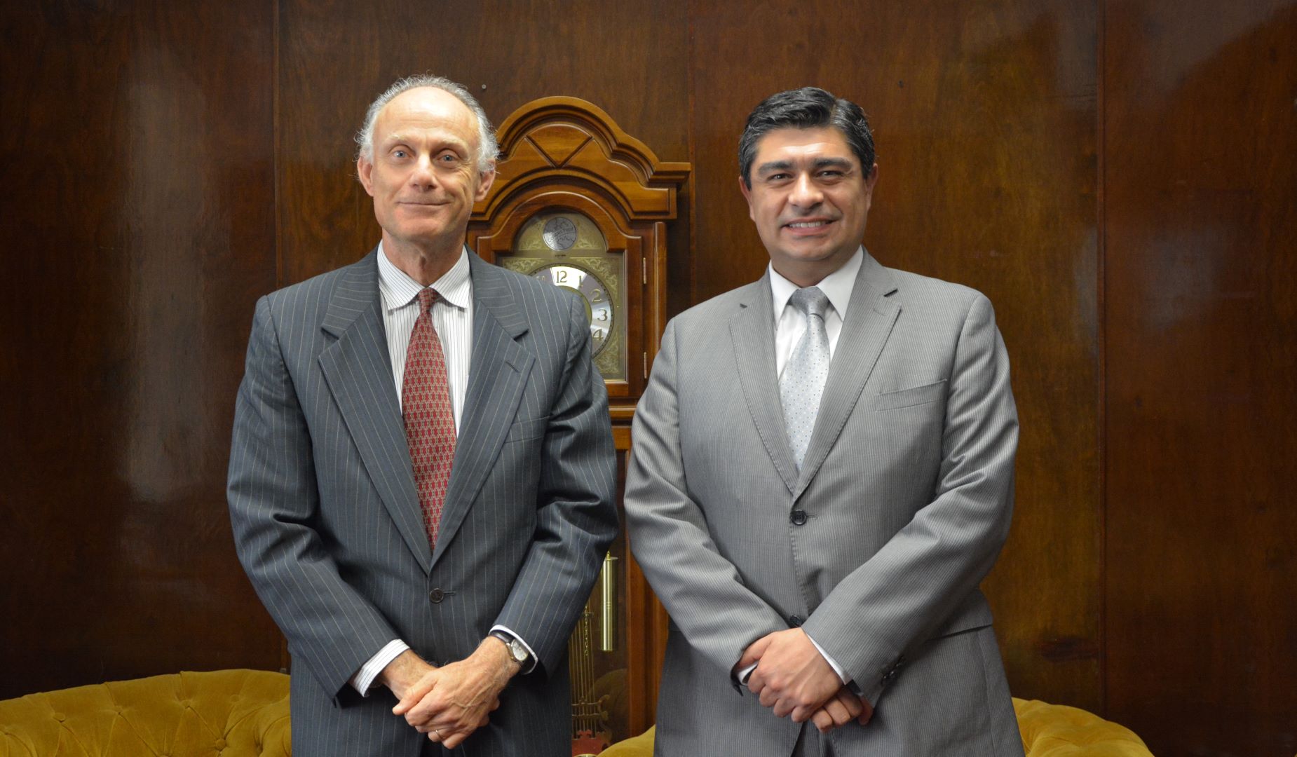 Ministro Felipe Sabando cumplió una intensa agenda de vinculación institucional en la Región de Valparaíso