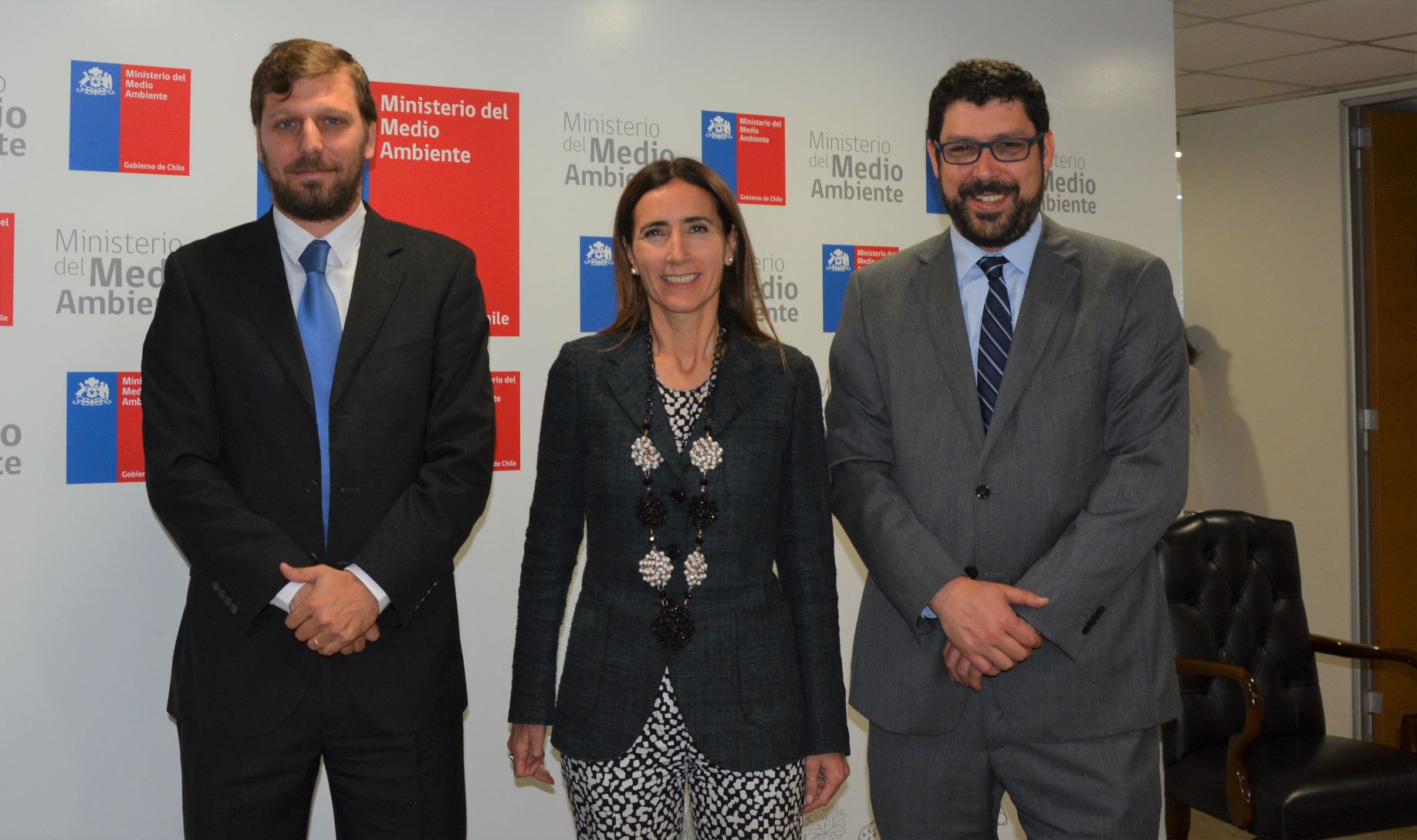 Ministro presidente, Cristián Delpiano, sostuvo reunión con ministra del Medio Ambiente, Carolina Schmidt