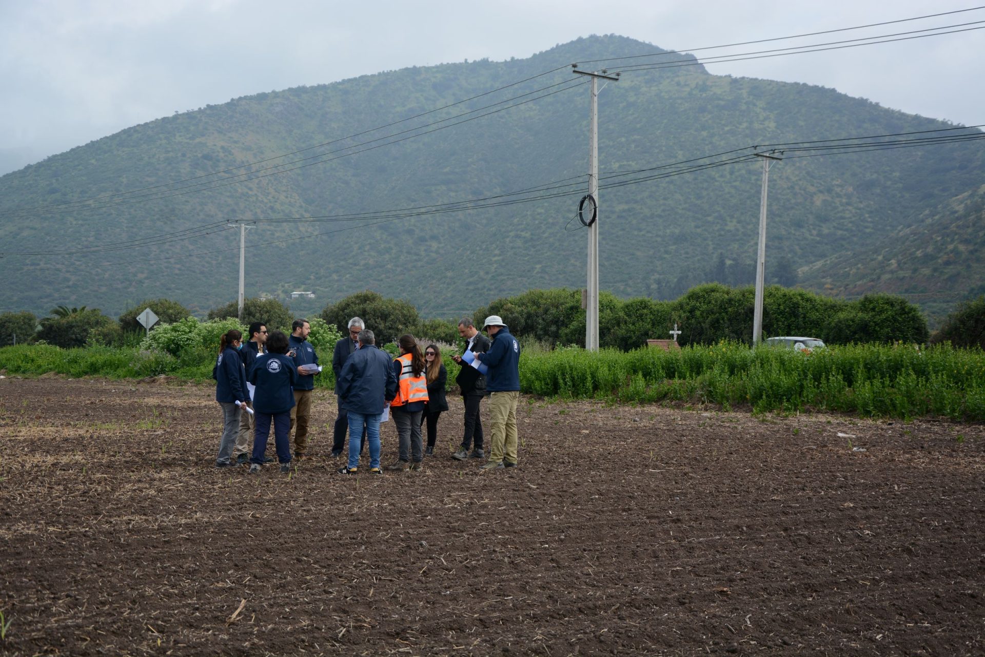 Tribunal realizó inspección en sector de la comuna de Padre Hurtado donde se ubica proyecto “parque Fotovoltaico El Roque”