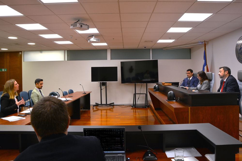 Tribunal realizó audiencia en reclamación de supermercado ubicado en Providencia en contra de multa de unos $61 millones por infracción a la norma de ruido