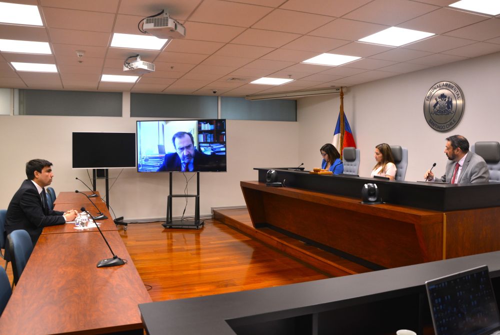 Audiencia R-545-2025-F2